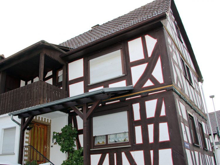 Fachwerkhaus, Bachstrasse 1, Gonterskirchen Laubach