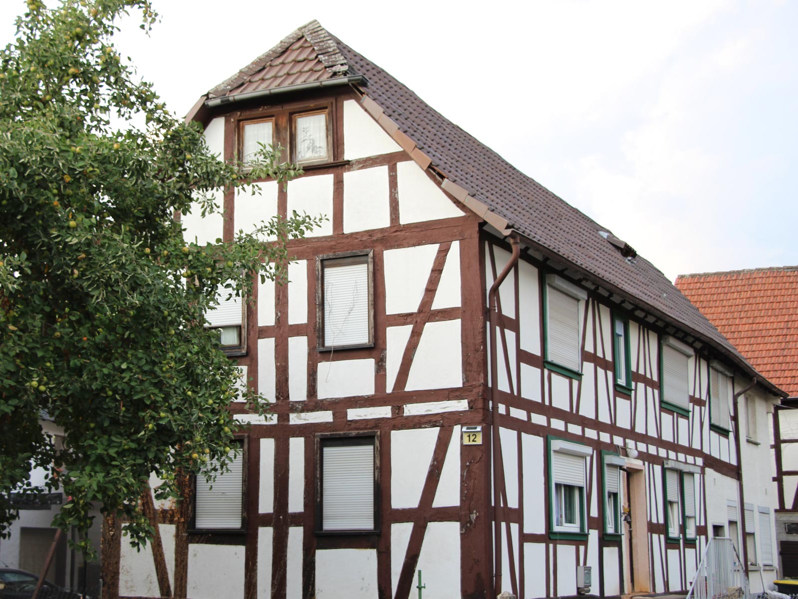 Denkmalgeschütztes Fachwerkhaus, Hauptstraße 12, Gonterskirchen, Kulturdenkmäler Laubach Kulturdenkmäler Laubach, Denkmalschutz,